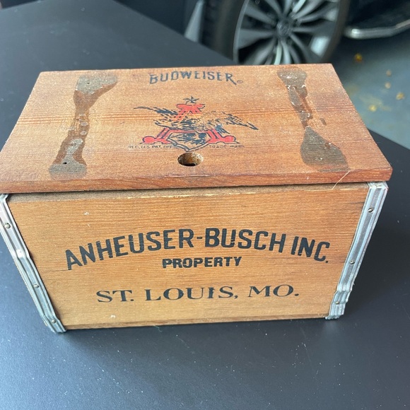 Vintage Mini 6" Anheuser Busch Budweiser Small Wood Beer Crate Box w/ Hinged Lid - Picture 1 of 4